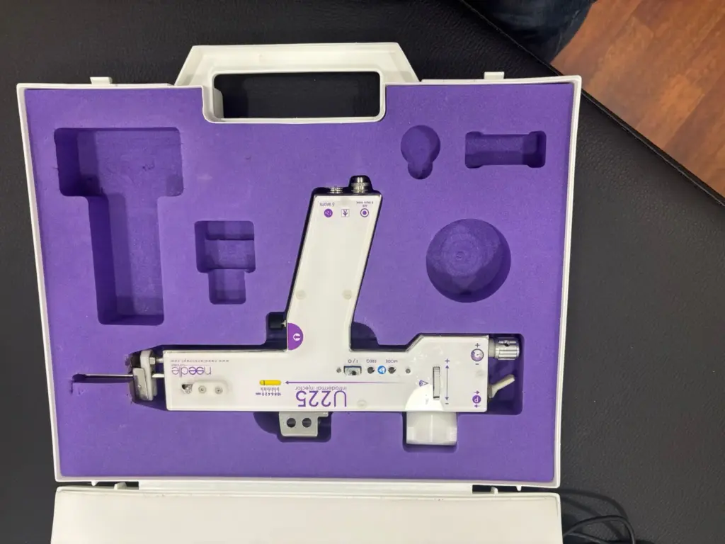 PISTOLA-DE-MASOTERAPIA